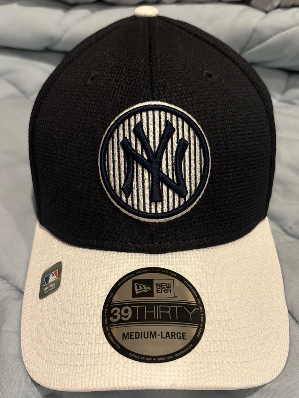 New Era Adult New York Yankees Batting Practice 39Thirty Stretch Fit Hat, Med-Lg
